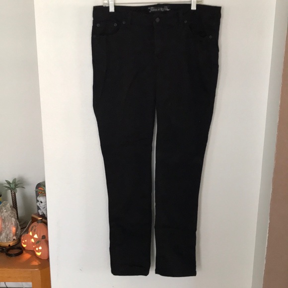 torrid Denim - TORRID SKINNY JEANS VERY SOFT SIZE 16 BLACK NWOT EXCELLENT CONDITION!
